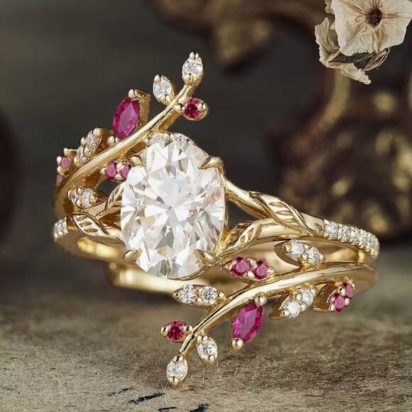 🩷 NEW Elegant Gold and Ruby Red Gemstone Ring Set Size 8 🩷 - Picture 5 of 7